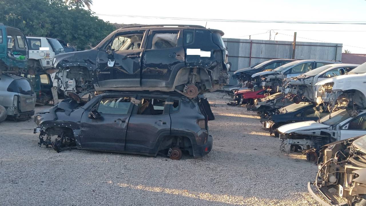 Imagen del vehículo JEEP RENEGADE