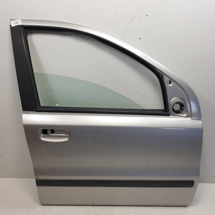 PUERTA DELANTERA DERECHA FIAT PANDA (169) Autodesguaces Alicante