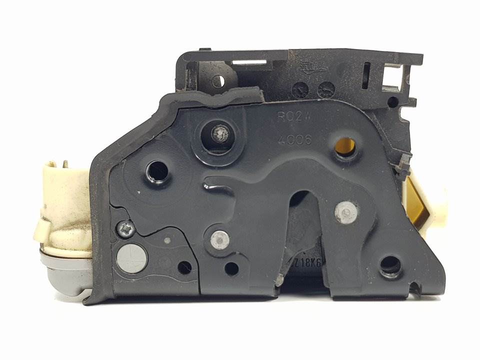 CERRADURA PUERTA DELANTERA DERECHA - 3C2837016A - VOLKSWAGEN - PASSAT BERLINA (3C2)