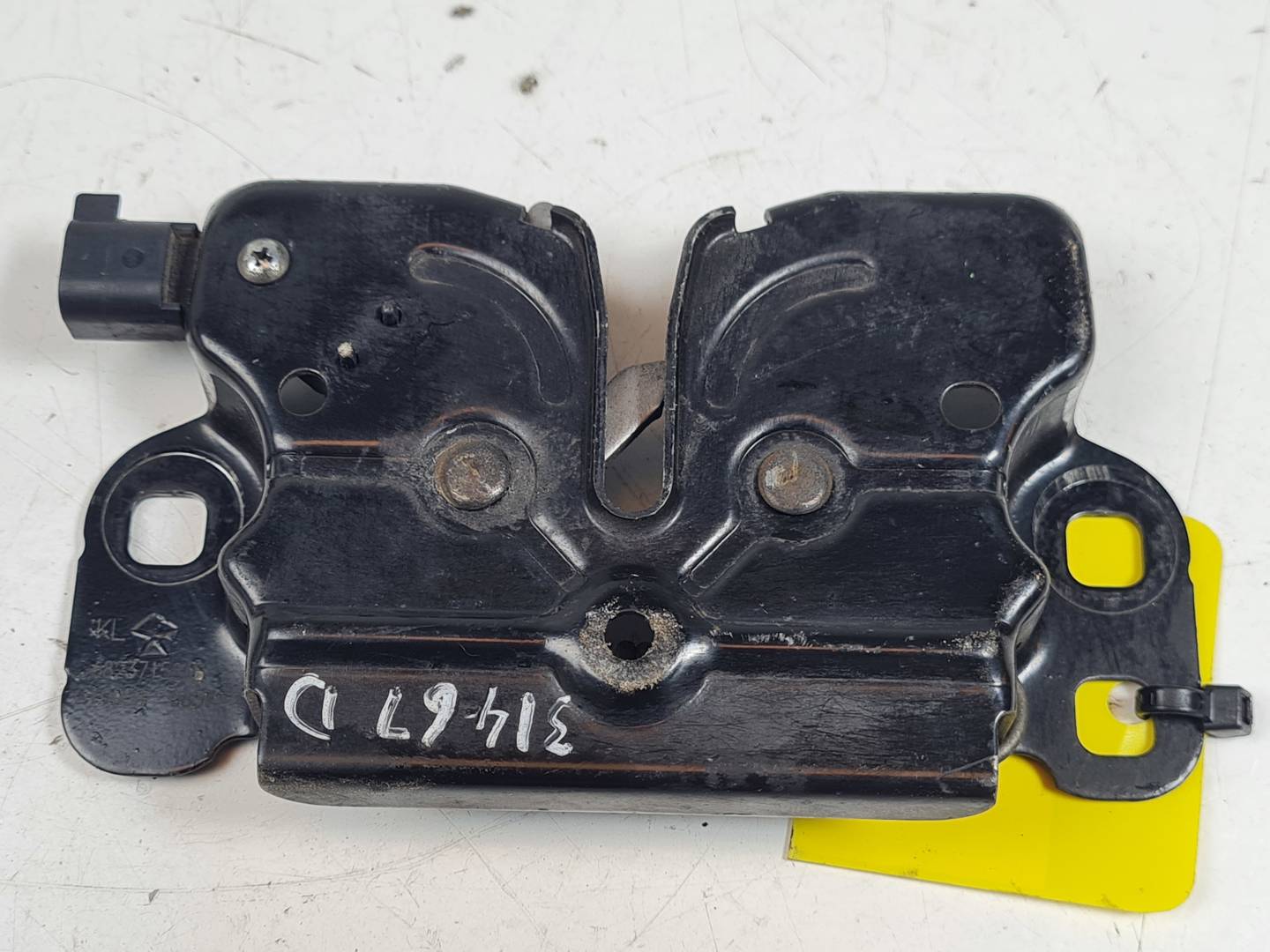 CERRADURA CAPOT - 68237158AB - JEEP - CHEROKEE (KL)