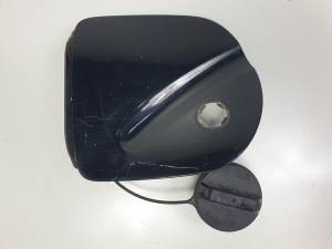 TAPA EXTERIOR COMBUSTIBLE NISSAN NAVARA PICK-UP (D40M) Autodesguaces Alicante