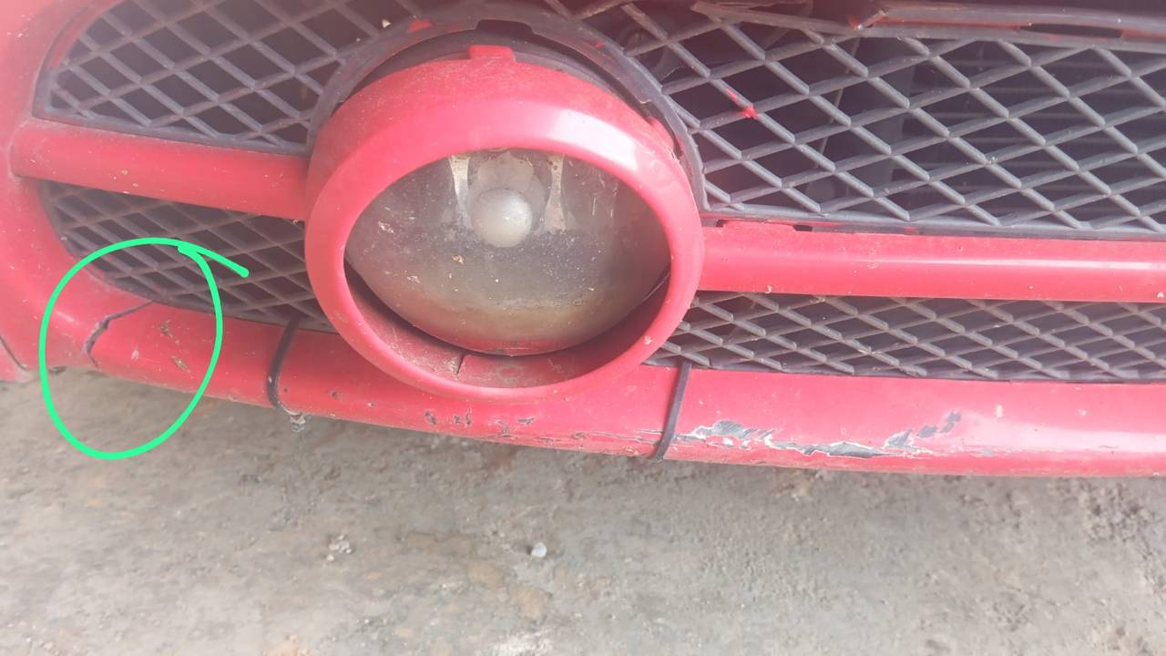 PARAGOLPES DELANTERO
