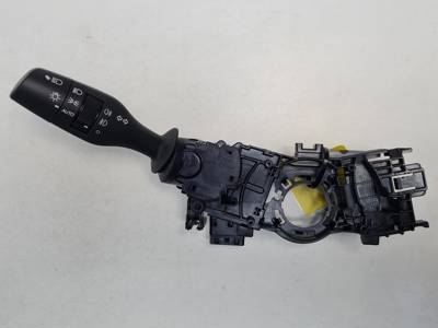 MANDO LUCES 7801017J182 LEXUS NX Series (AZ10) Autodesguaces Alicante