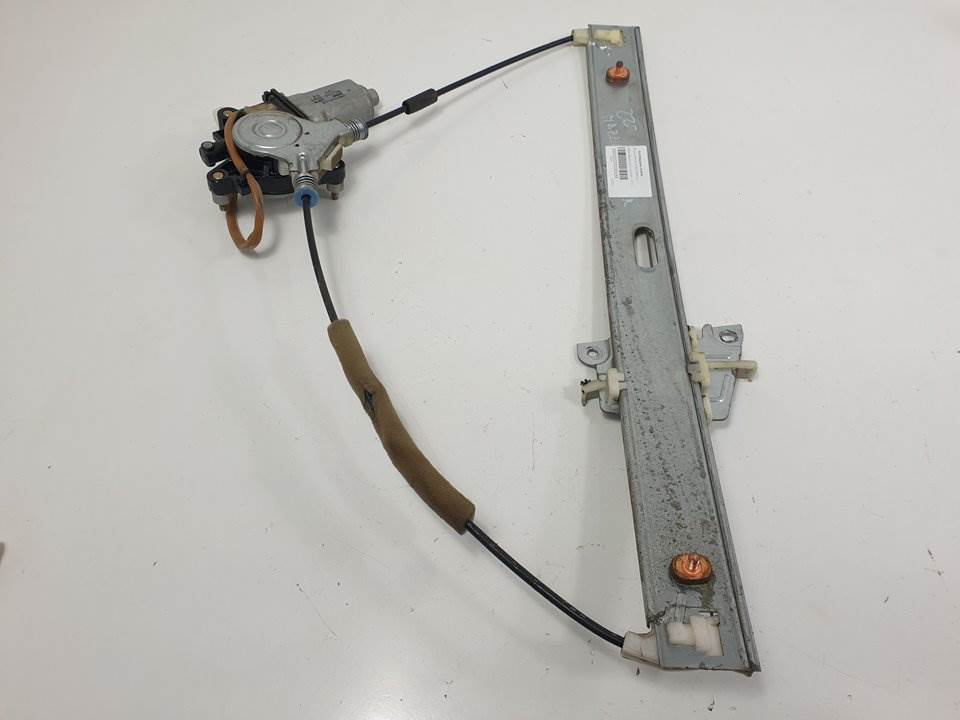 ELEVALUNAS DELANTERO DERECHO - 8621003883 - MAZDA - PREMACY (CP)