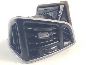 REJILLA AIREADORA AM51R018B08AHW FORD C-MAX (CB7) Autodesguaces Alicante