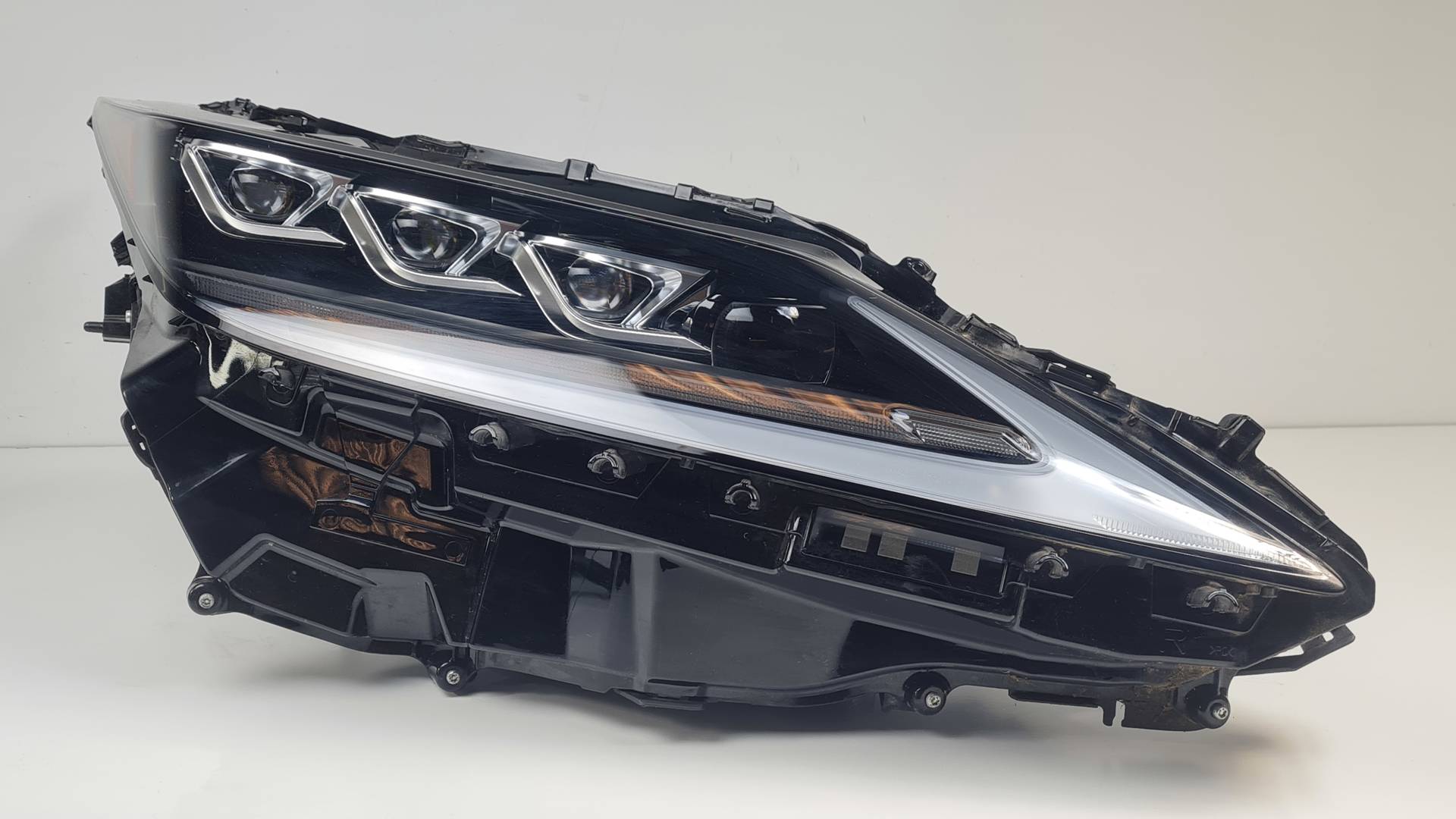 FARO DERECHO - LEXUS - RX Series (AL20)