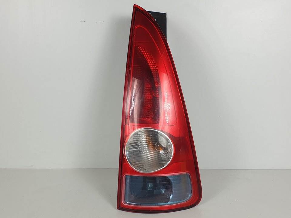 PILOTO TRASERO DERECHO - 8200027152 - RENAULT - ESPACE IV (JK0)