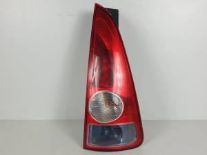 PILOTO TRASERO DERECHO 8200027152 RENAULT ESPACE IV (JK0) Autodesguaces Alicante