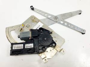 ELEVALUNAS DELANTERO IZQUIERDO 969202200 RENAULT SCENIC III (JZ) Autodesguaces Alicante