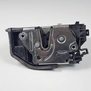 CERRADURA PUERTA DELANTERA IZQUIERDA 7167065 BMW X3 (E83) Autodesguaces Alicante