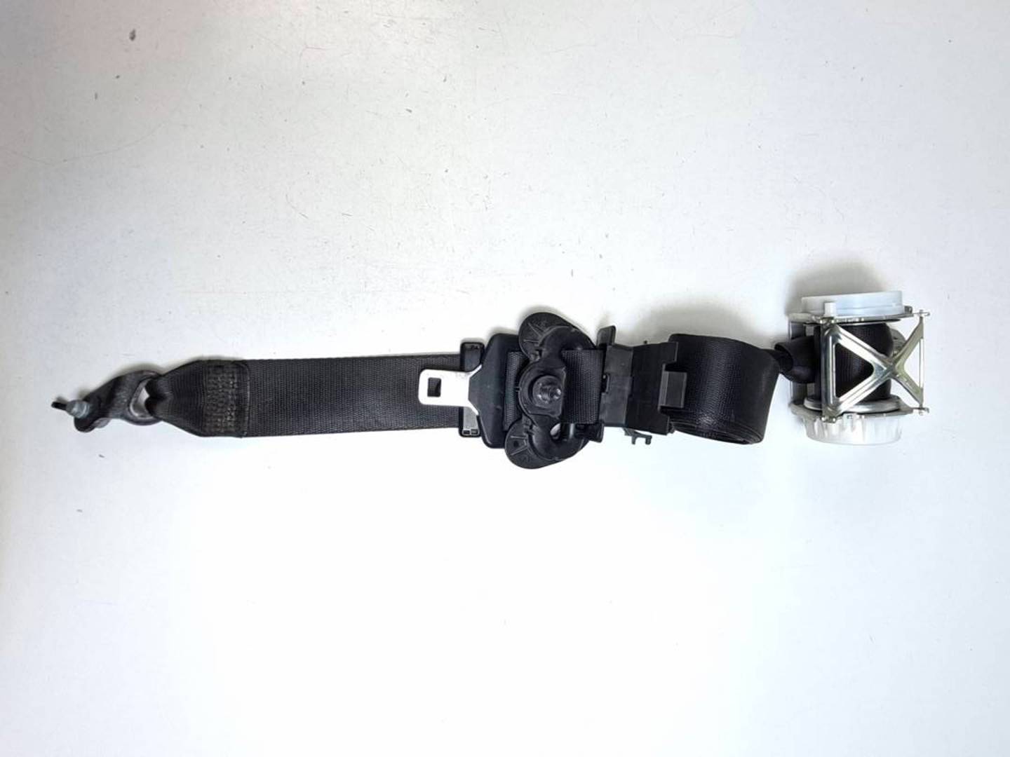 CINTURON SEGURIDAD DELANTERO DERECHO - 34078319D - BMW - SERIE 3 TOURING (F31)