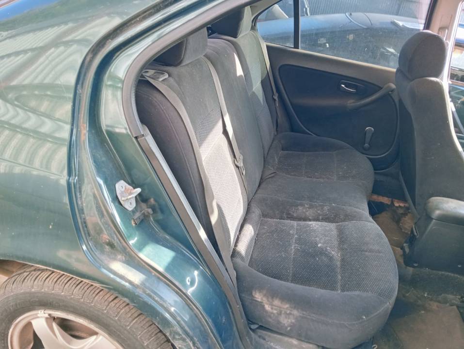 CERRADURA PUERTA TRASERA DERECHA