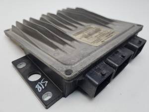 CENTRALITA MOTOR UCE R0410B024D RENAULT MEGANE II BERLINA 5P Autodesguaces Alicante