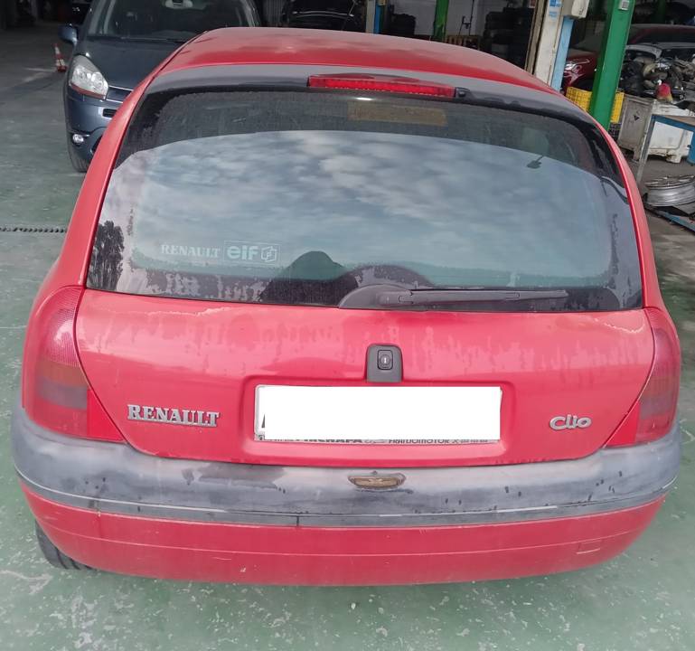 Imagen del vehículo RENAULT CLIO II FASE I (B/CBO)