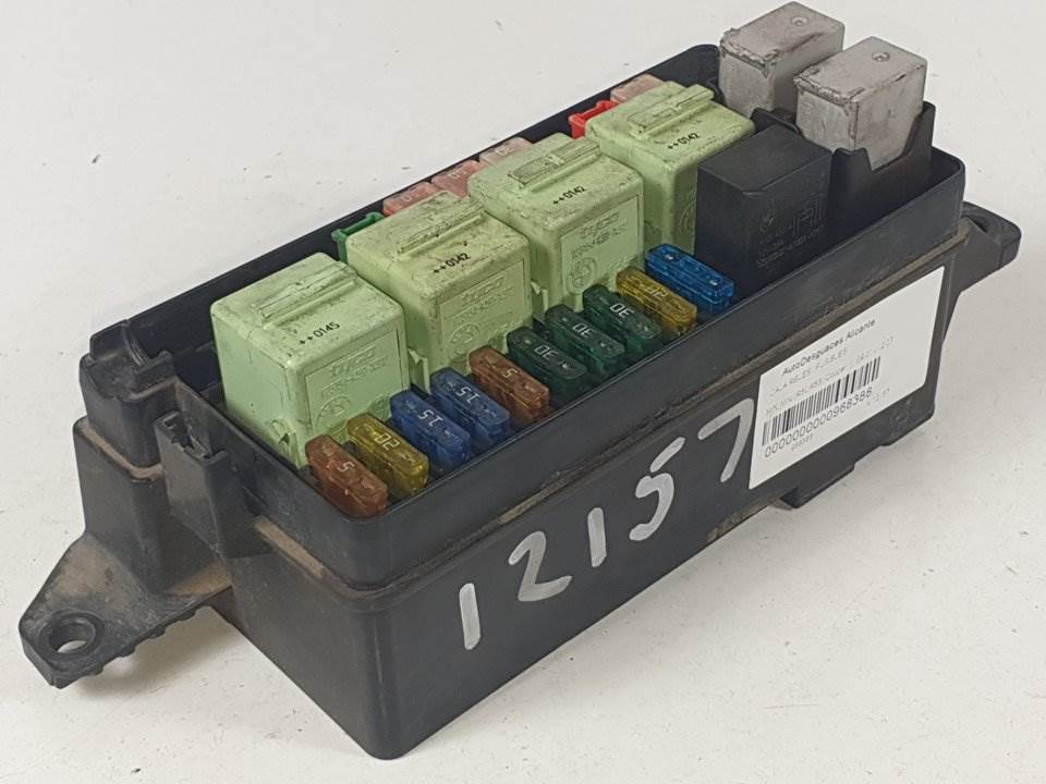 CAJA RELES / FUSIBLES - 148079008 - MINI - MINI (R50,R53)