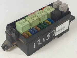 CAJA RELES / FUSIBLES 148079008 MINI MINI (R50,R53) Autodesguaces Alicante