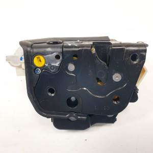 CERRADURA PUERTA TRASERA IZQUIERDA 8E0839015AA AUDI A4 BERLINA (8E) Autodesguaces Alicante