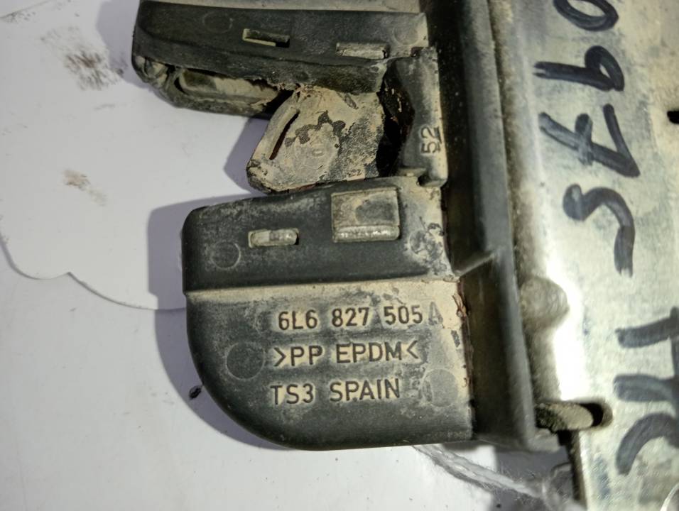 CERRADURA MALETERO / PORTON
