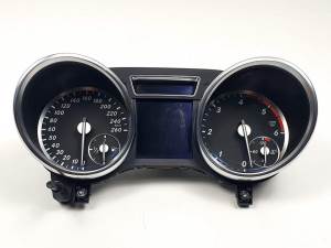 CUADRO INSTRUMENTOS A1669003606 MERCEDES CLASE M (W166) Autodesguaces Alicante