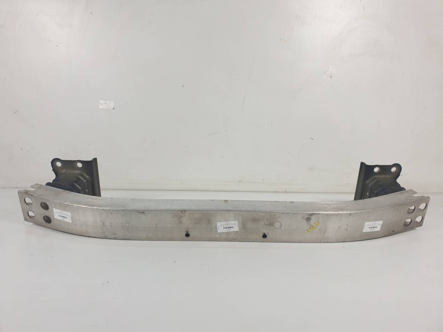 REFUERZO PARAGOLPES TRASERO - TOYOTA - COROLLA VERSO (R1)
