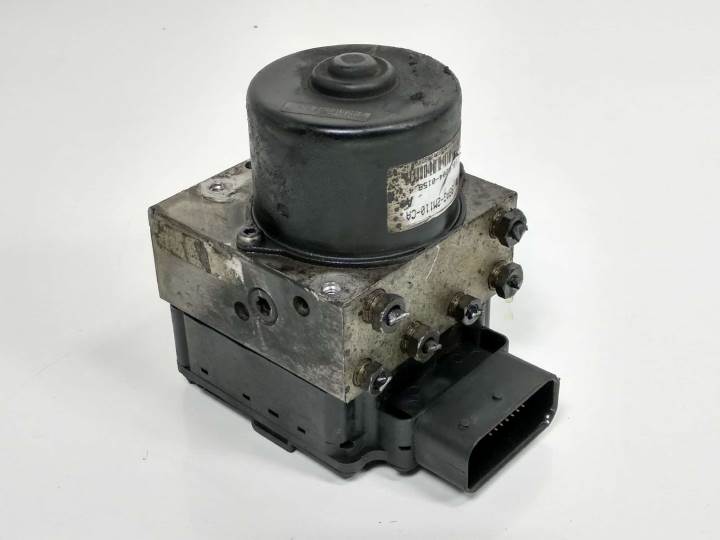 ABS 10094801053 FORD FOCUS BERLINA (CAK) Autodesguaces Alicante