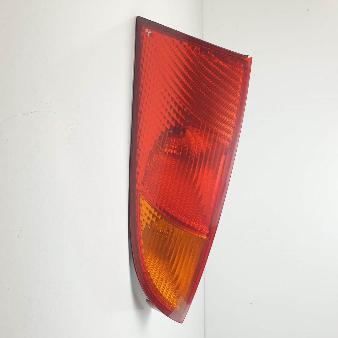 PILOTO TRASERO IZQUIERDO - 1M5113405A - FORD - FOCUS BERLINA (CAK)