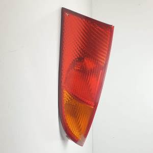 PILOTO TRASERO IZQUIERDO 1M5113405A FORD FOCUS BERLINA (CAK) Autodesguaces Alicante