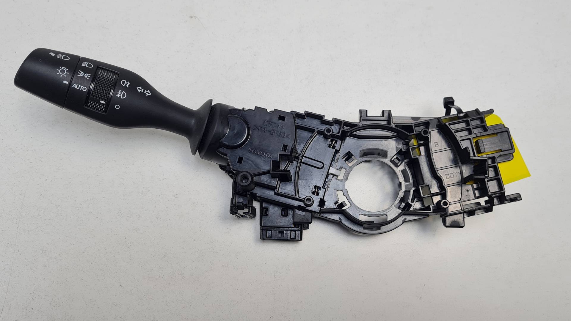 MANDO LUCES - 7801017J182 - LEXUS - NX Series (AZ10)