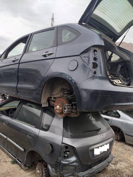 Imagen del vehículo HONDA FR-V (BE)