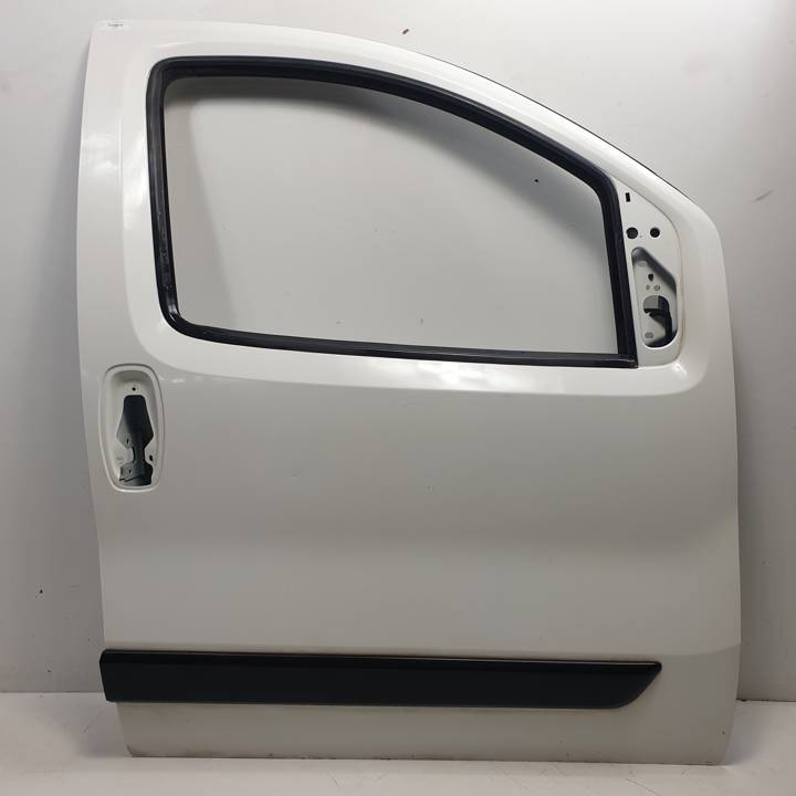 PUERTA DELANTERA DERECHA CITROEN NEMO (VU) Autodesguaces Alicante