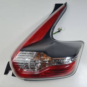 PILOTO TRASERO DERECHO 26550BV80B NISSAN JUKE (F15) Autodesguaces Alicante