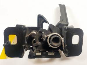 CERRADURA CAPOT 13313236 OPEL INSIGNIA BERLINA Autodesguaces Alicante
