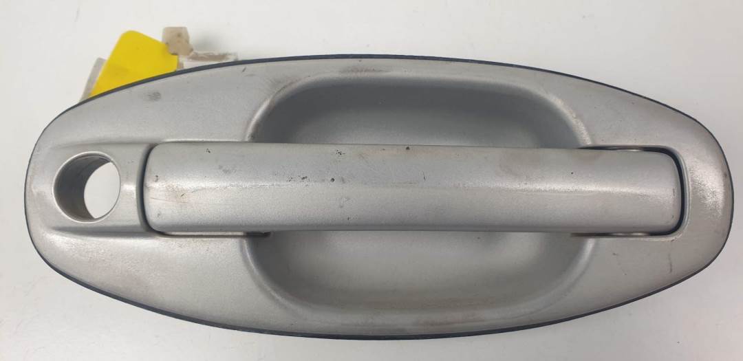 MANETA EXTERIOR DELANTERA DERECHA - 8266026000 - HYUNDAI - SANTA FE (SM)