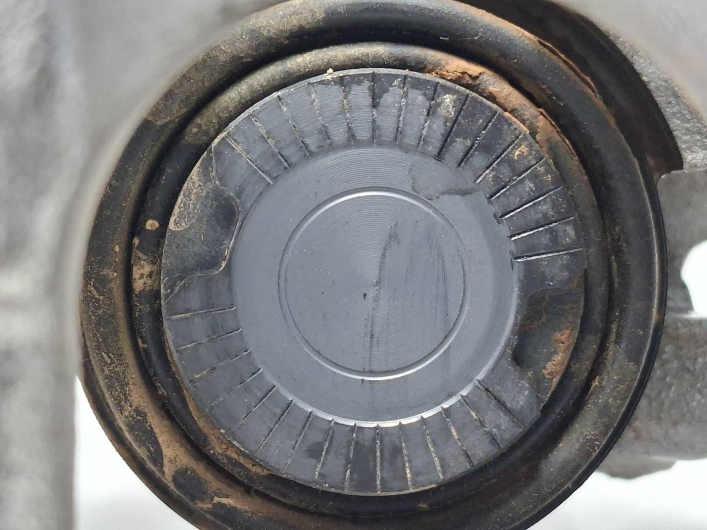 Foto 5 de Pinza Freno Trasera Izquierda Mazda Cx-30 (2023)