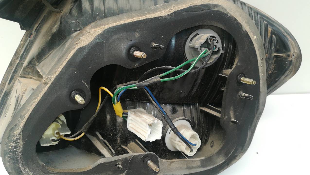 PILOTO TRASERO IZQUIERDO