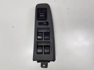 MANDO ELEVALUNAS DELANTERO IZQUIERDO M15593 HONDA SHUTTLE (RA1/3) Autodesguaces Alicante