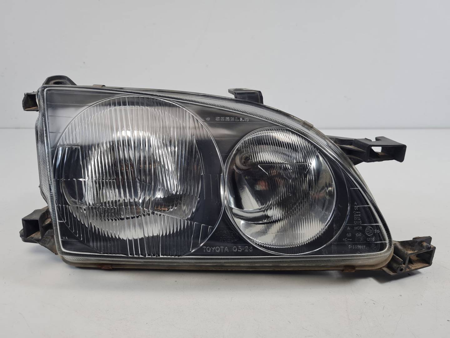 FARO DERECHO - 54533365 - TOYOTA - AVENSIS BERLINA (T22)