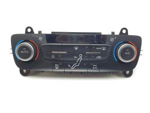 MANDO CLIMATIZADOR F1ET18C612AJ FORD FOCUS LIM. Autodesguaces Alicante