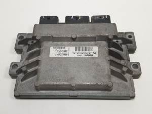CENTRALITA MOTOR UCE S120200113A RENAULT TWINGO Autodesguaces Alicante