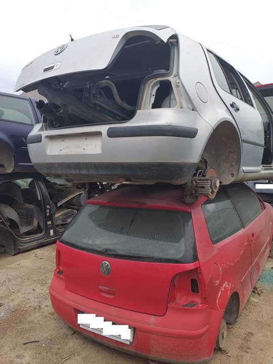 Imagen del vehículo VOLKSWAGEN GOLF IV BERLINA (1J1)