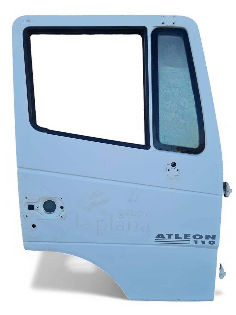 PUERTA DELANTERA DERECHA - NISSAN - ATLEON (TK)