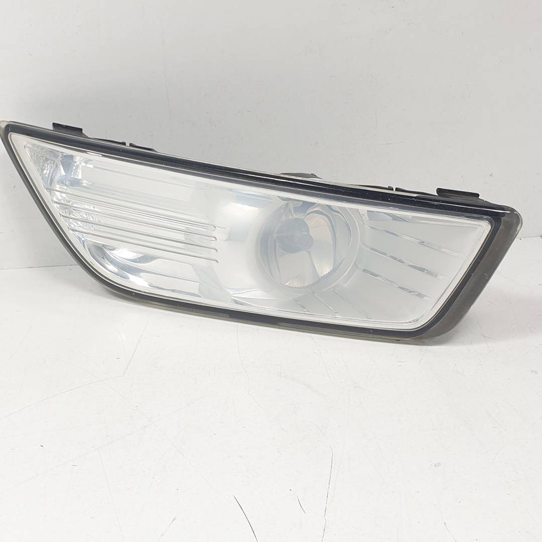 FARO ANTINIEBLA DERECHO - 7S7115K201AD - FORD - MONDEO SPORTBREAK (CA2)