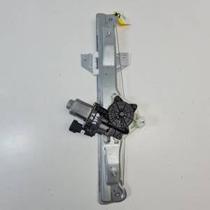 ELEVALUNAS DELANTERO IZQUIERDO E3B5A23201 FORD KA+ (CDU) Autodesguaces Alicante
