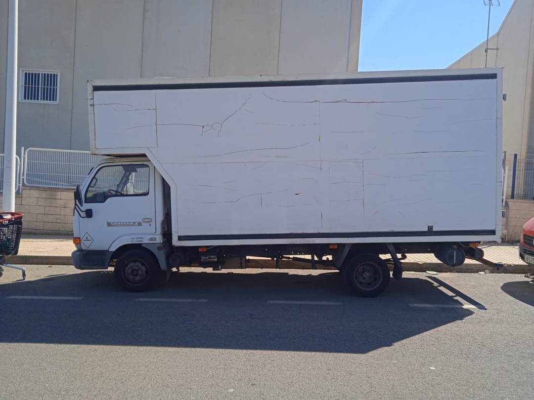 NISSAN CABSTAR E (2002 - 2003)