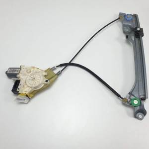 ELEVALUNAS TRASERO DERECHO 827300001R RENAULT LAGUNA III Autodesguaces Alicante
