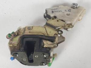 CERRADURA PUERTA DELANTERA IZQUIERDA 8055361U0 NISSAN SERENA (C23M) Autodesguaces Alicante
