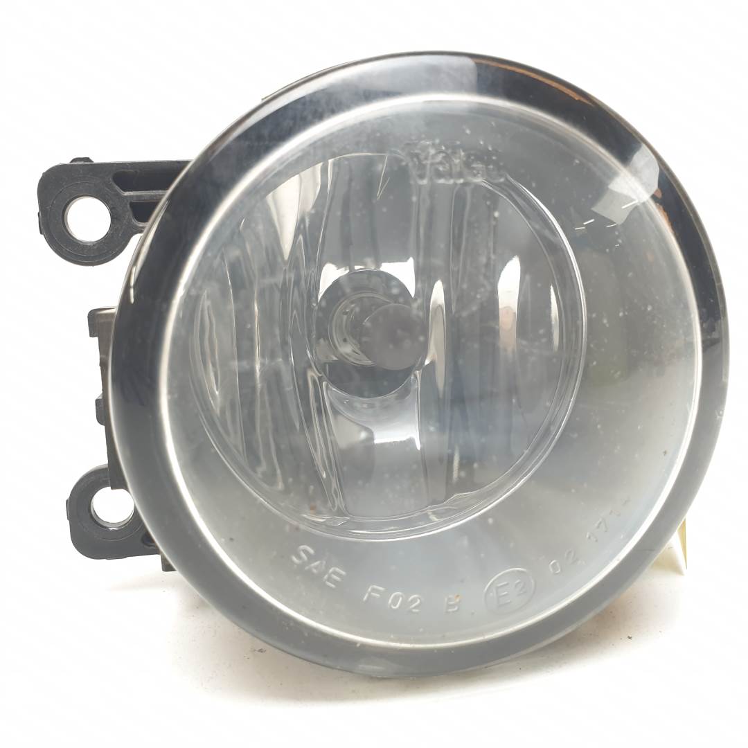 FARO ANTINIEBLA DERECHO - 8200074008 - RENAULT - MEGANE III SPORT TOURER