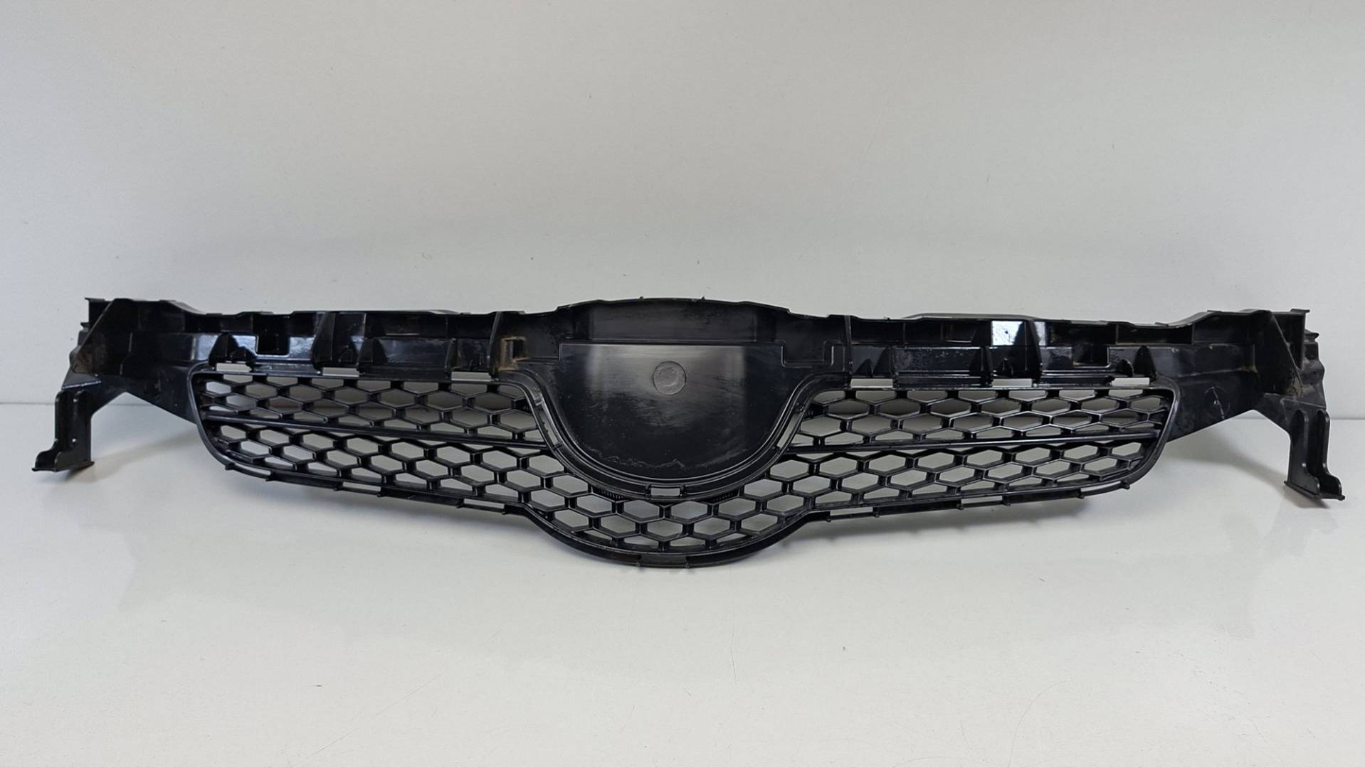 REJILLA DELANTERA - 5311102390 - TOYOTA - AURIS (E150)