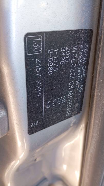 Imagen del vehículo OPEL VECTRA C BERLINA