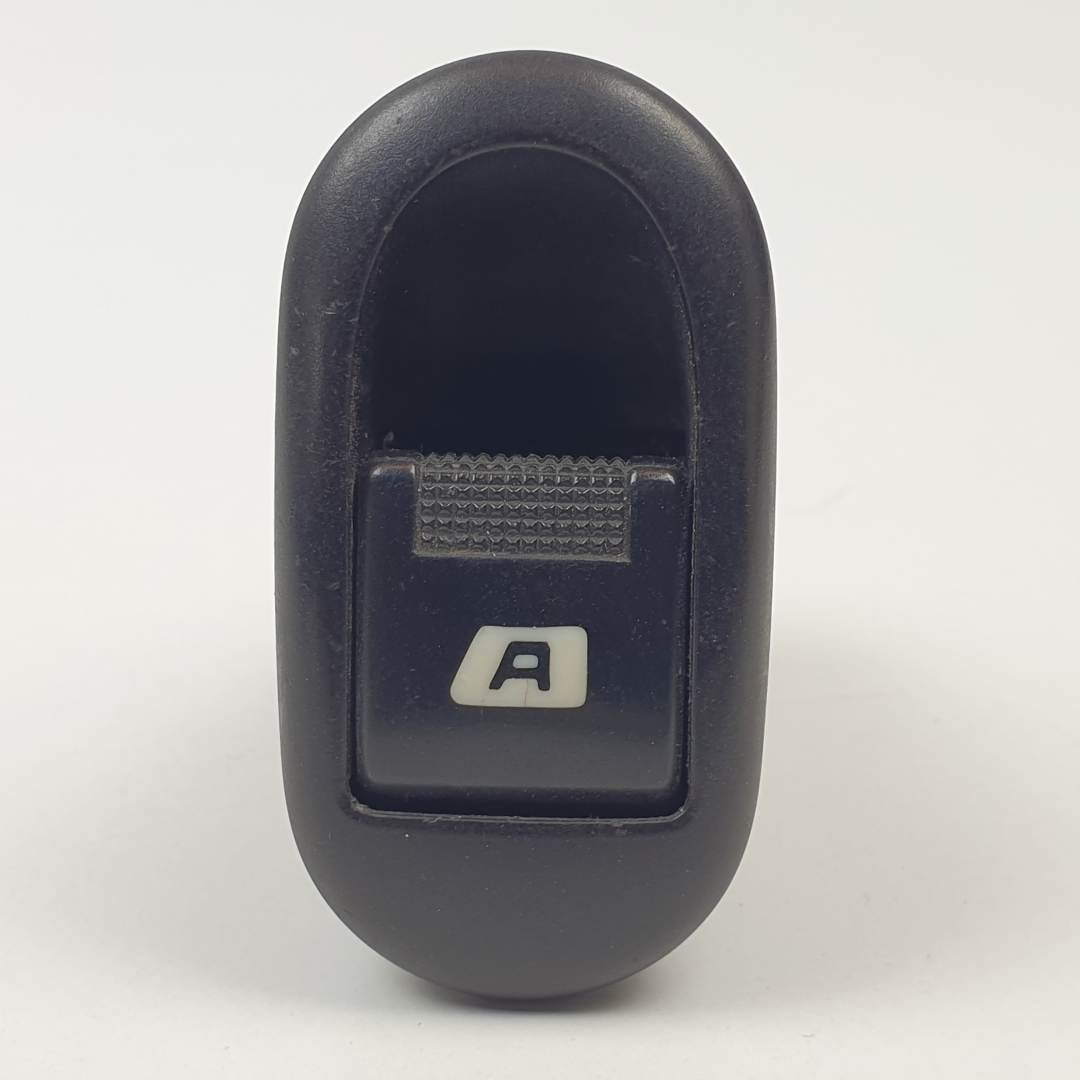 Commande de lève-vitre avant droite - 96401469XT - CITROEN - C3